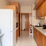 Apartament Modern In Parque Nacoes