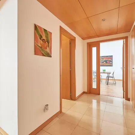 Modern In Parque Nacoes Appartement Lissabon