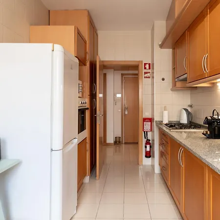 דירה Modern In Parque Nacoes