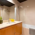 Διαμέρισμα Modern In Parque Nacoes *