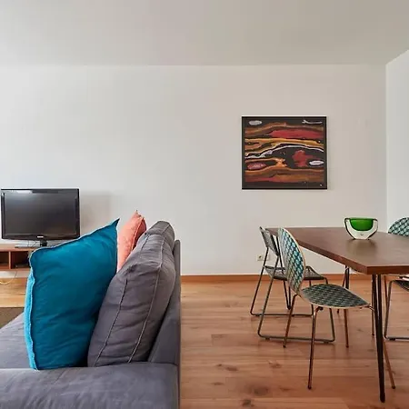 Apartment Modern In Parque Nacoes