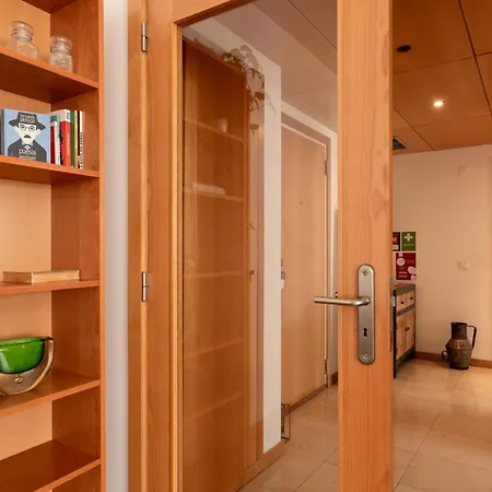 Apartment Modern In Parque Nacoes Lisbon