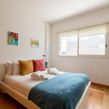 Apartment Modern In Parque Nacoes Lisbon